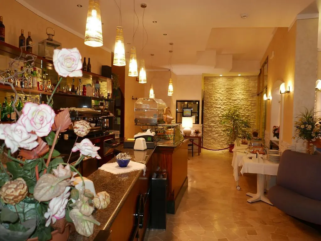 Hotel Lanterna アーバノ・テルメ